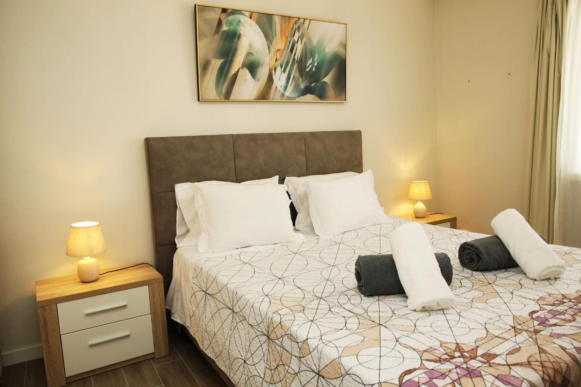 Apartamento Mae De Deus 蓬塔德尔加达 外观 照片