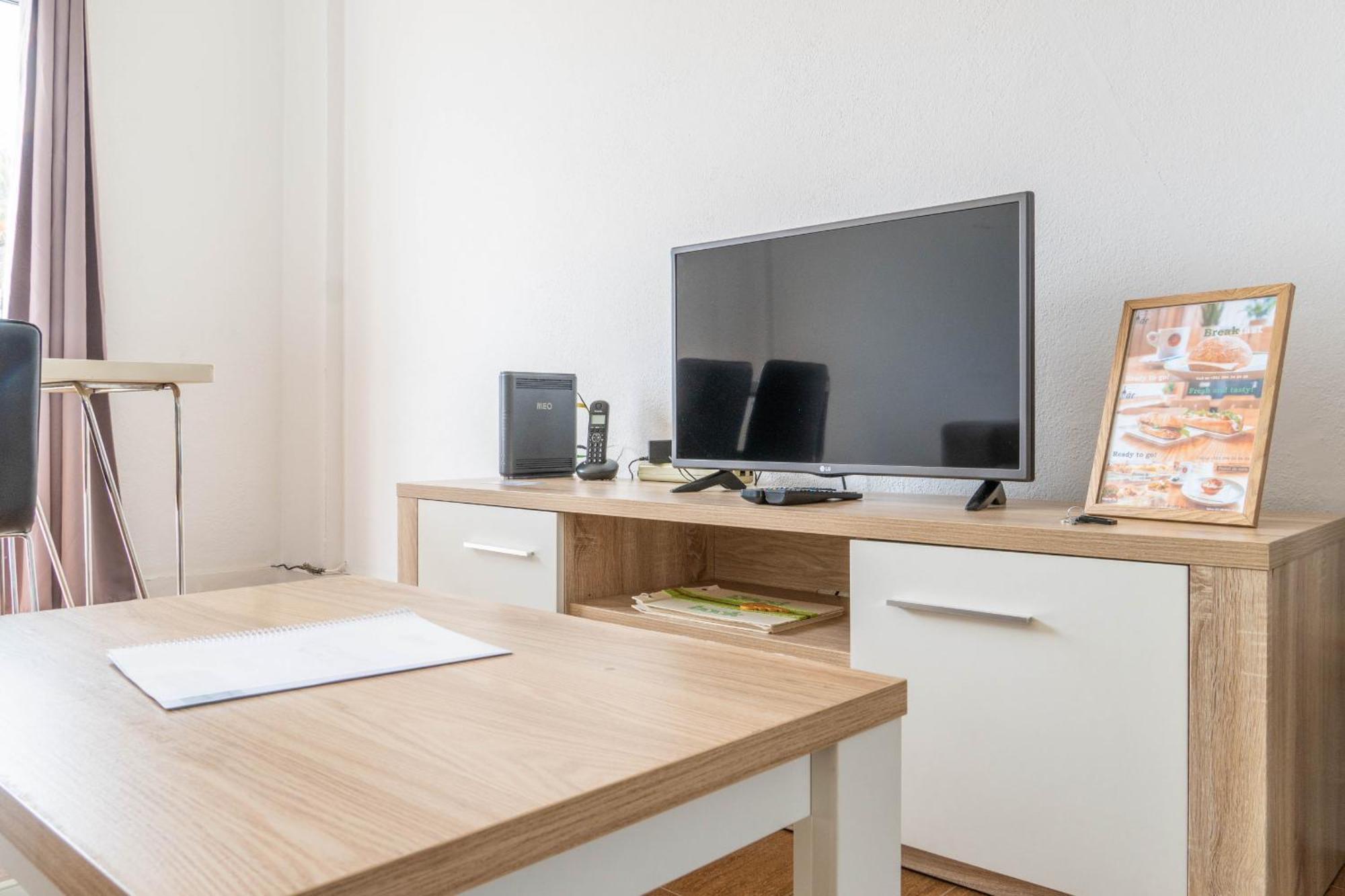 Apartamento Mae De Deus 蓬塔德尔加达 外观 照片